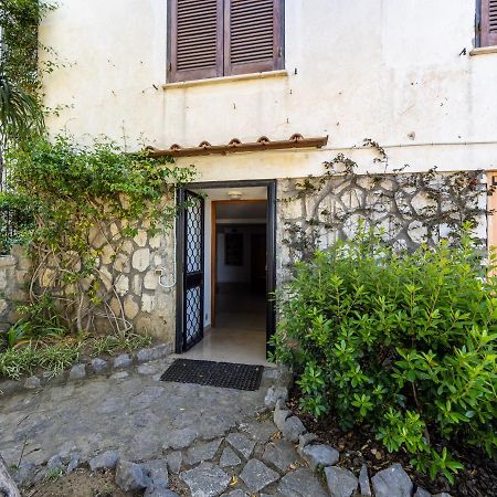 Ulivi Apt Villa Соренто Екстериор снимка