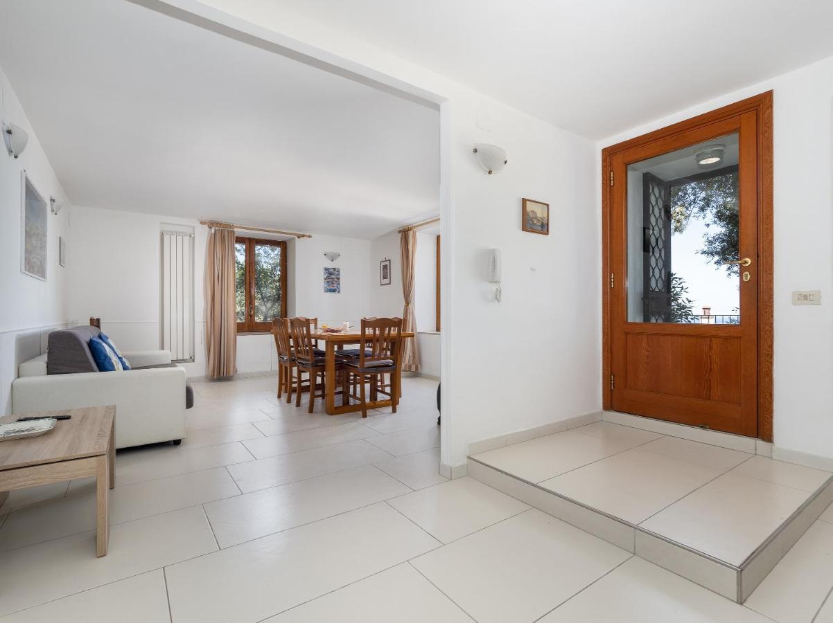 Ulivi Apt Villa Соренто Екстериор снимка