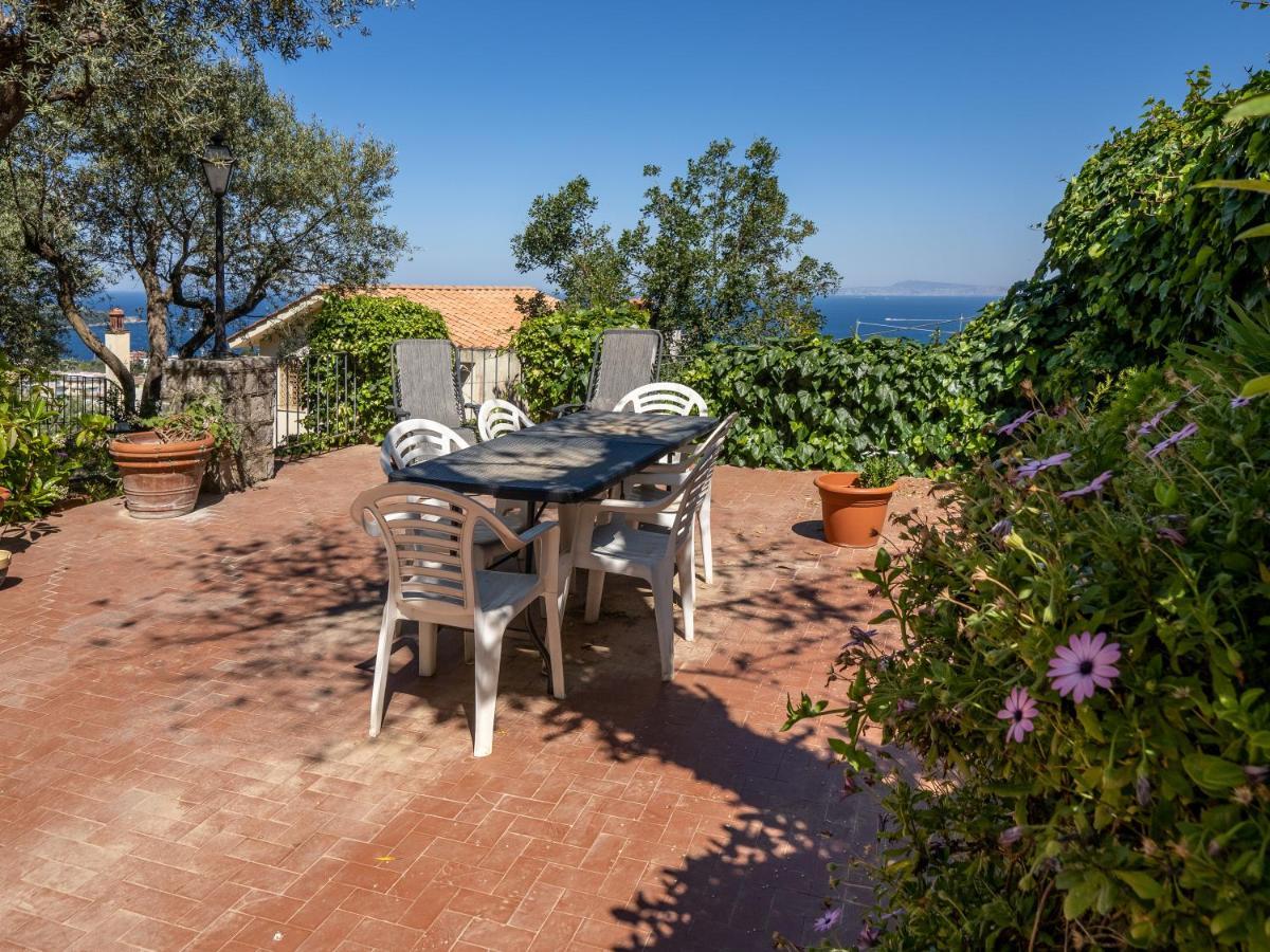 Ulivi Apt Villa Соренто Екстериор снимка